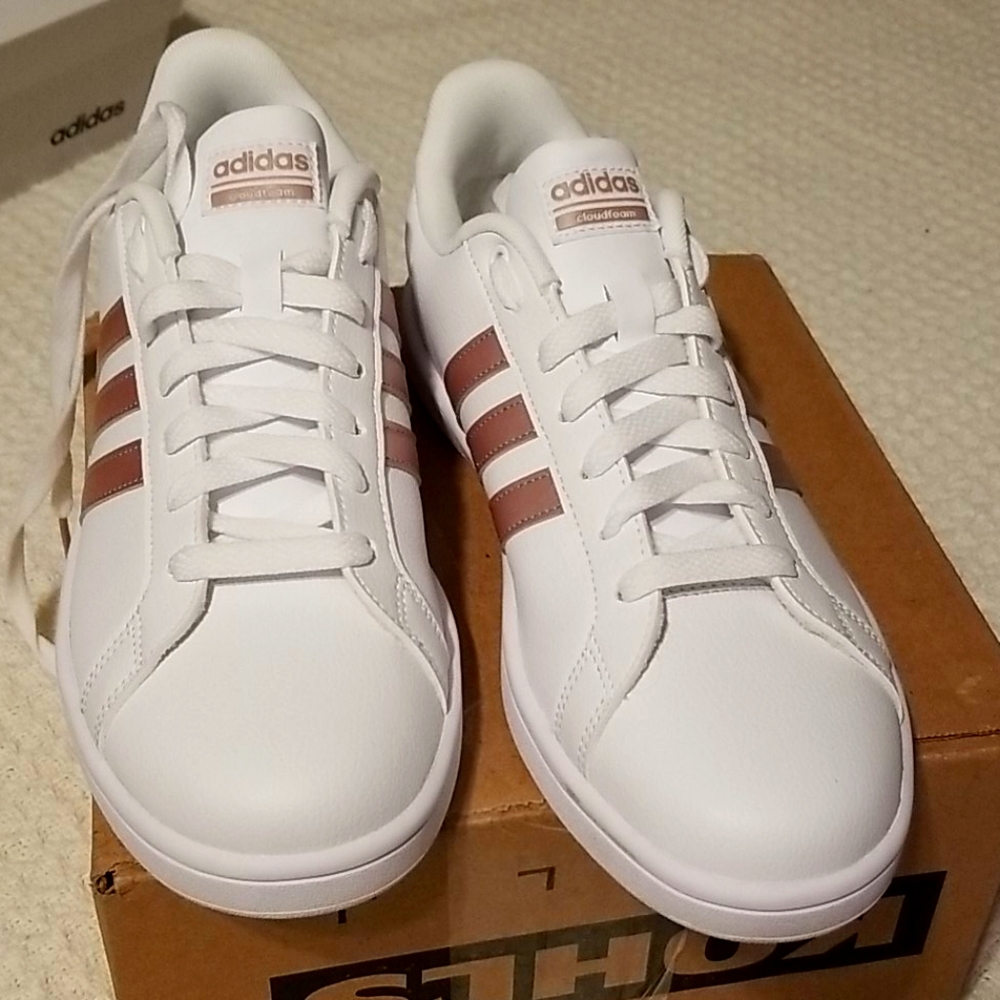 Adidas sneakers, women's size 11, white, Like New!